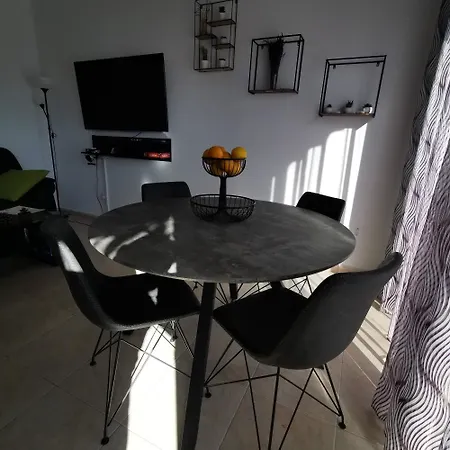 Andromeda Hideaway Apartamento *